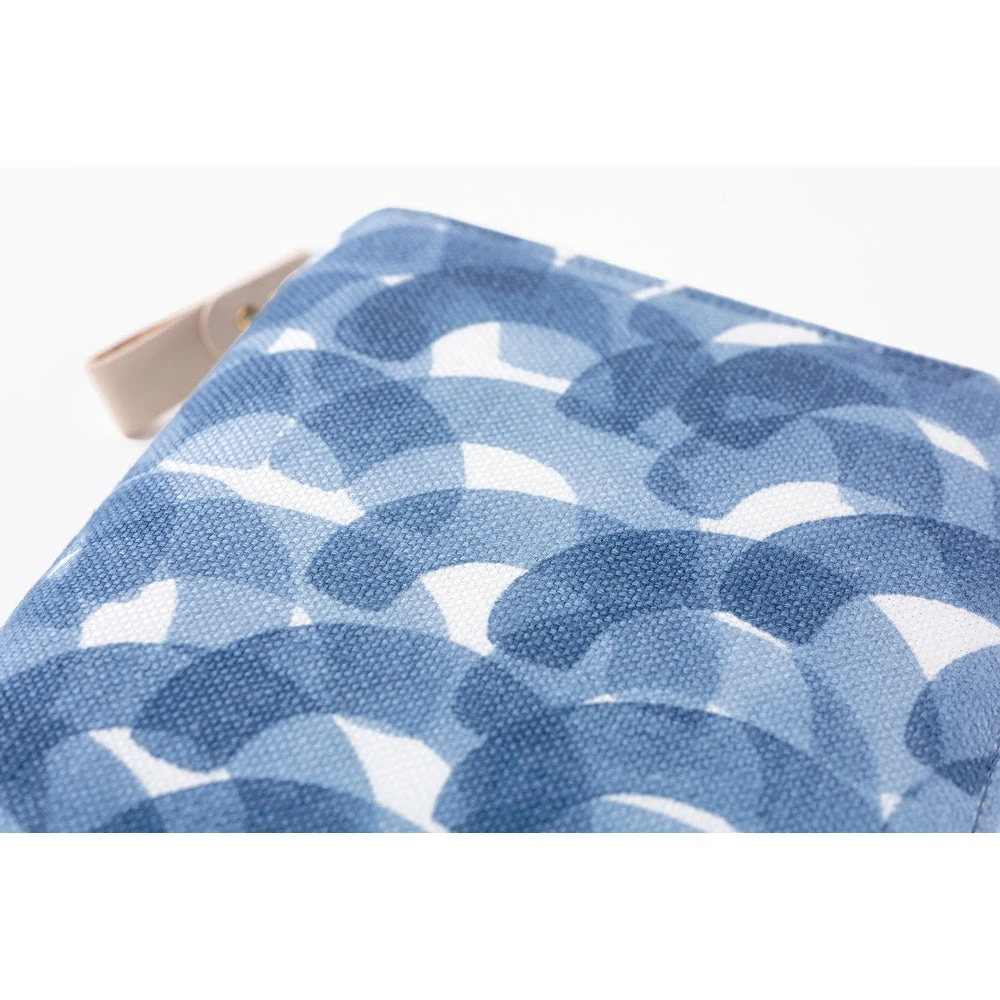 Hobonichi Original Book & Cover 2026 - Minä Perhonen: Aalto - A6 6 Hobonichi Original Book & Cover 2026 - Minä Perhonen: Aalto - A6 - Image 6