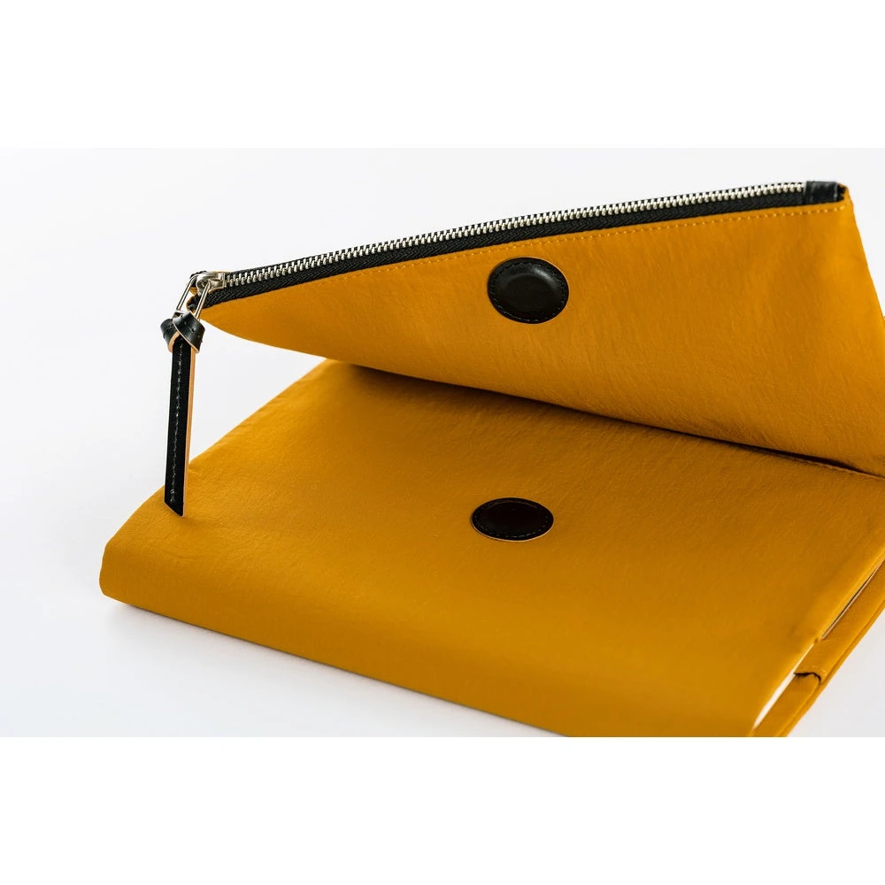 Hobonichi Techo Cousin Book & Cover 2026 - Tragen: Mustard - A5 7 Hobonichi Techo Cousin Book & Cover 2026 - Tragen: Mustard - A5 - Image 7