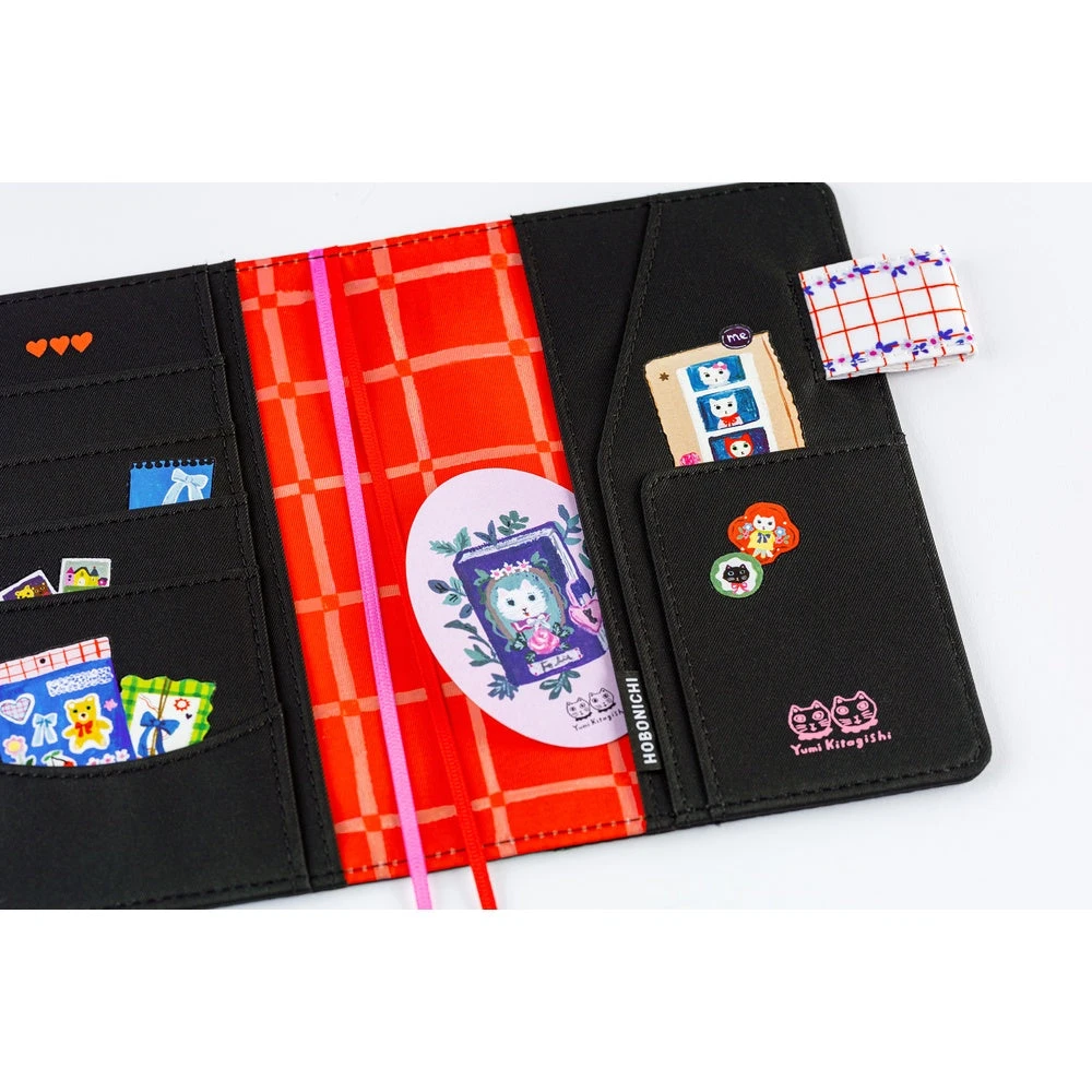 Hobonichi Original Book & Cover 2026 - Yumi Kitagishi: White Cat's Table Decorations - A6 6 Hobonichi Original Book & Cover 2026 - Yumi Kitagishi: White Cat's Table Decorations - A6 - Image 6